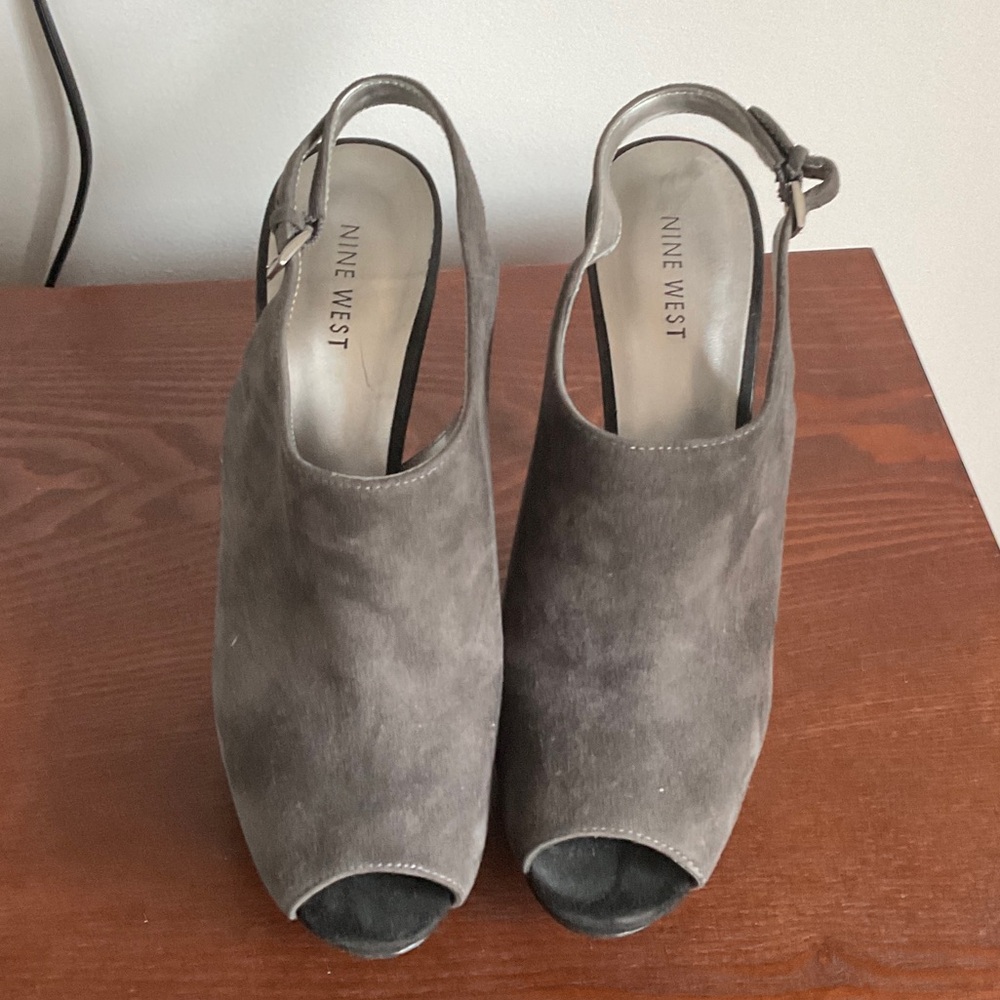 Nine West Charcoal Peep Toe Heels